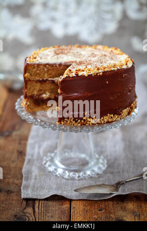 Kaffee-Haselnuss-Kuchen Stockfoto