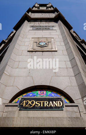 Simbabwe-Hochkommissariat in 429 Strand, London, England, Vereinigtes Königreich mit Kunst Dekor Straßenname. Stockfoto