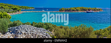 Insel Murter Türkis Strand Panoramablick, Dalmatien, Kroatien Stockfoto