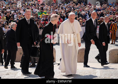 Vatikan-Stadt. 22. April 2015. Franziskus, Generalaudienz vom 22. April 2015 Credit: wirklich einfach Star/Alamy Live-Nachrichten Stockfoto