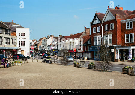 Abbey Green und die High Street in Battle, East Sussex, Südostengland Stockfoto