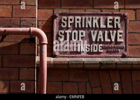 Bild von Vicky Matthers Iconphotomedia bestreuen Schild an einem Gebäude Stockfoto