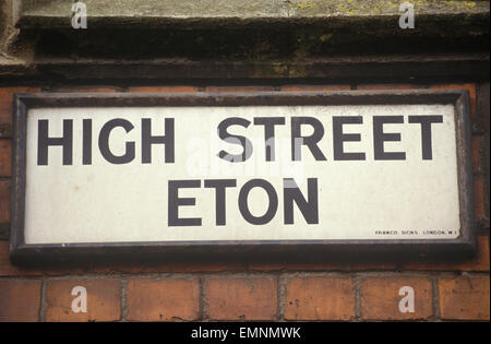 Eton High Street Zeichen. HOMER SYKES Stockfoto