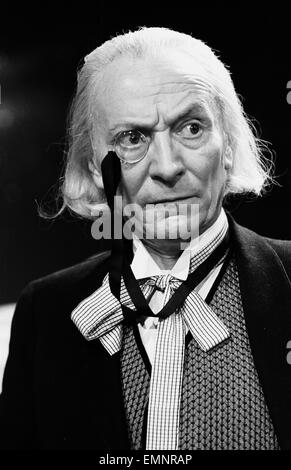 Schauspieler William Hartnell - der erste Arzt - während der Proben im Television Centre - Studio TC1 10. Februar 1965 abgebildet. Stockfoto