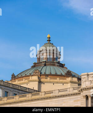 WASHINGTON, DC, USA - Kupfer-Kuppel auf der Oberseite der US Library of Congress, Thomas Jefferson Building. Stockfoto