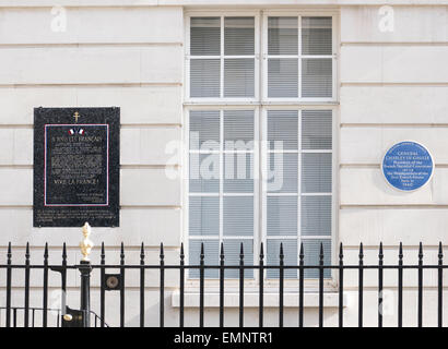 Plaketten, General de Gaulle an der Wand des Hauses in London, wo er lebte nach seiner Flucht aus Frankreich, bei der Invasion durch, die Stockfoto
