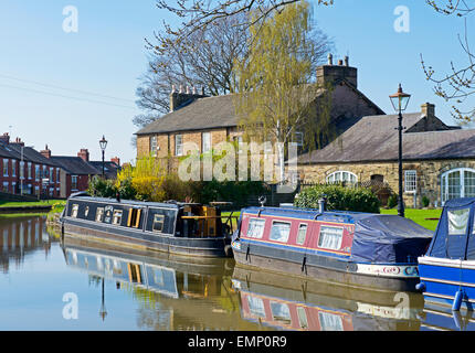 Die Macclesfield Kanal an Miss Marple, Cheshire, England UK Stockfoto