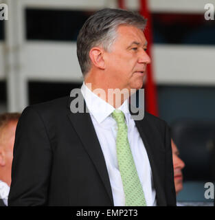 Dundee, Schottland. 22. April 2015. Schottische Premier League. Dundee gegen Celtic. Peter Lawwell, keltische Chief Executive Credit: Action Plus Sport/Alamy Live News Stockfoto