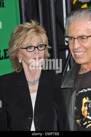 LOS ANGELES, CA - 17. April 2012: Jane Fonda bei der Los Angeles Premiere von Marley im Cinerama Dome, Hollywood. 17. April 2012 Los Angeles, CA Stockfoto