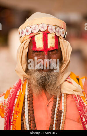 Porträt von einem Sadhu, Pushkar, Rajasthan, Indien Stockfoto