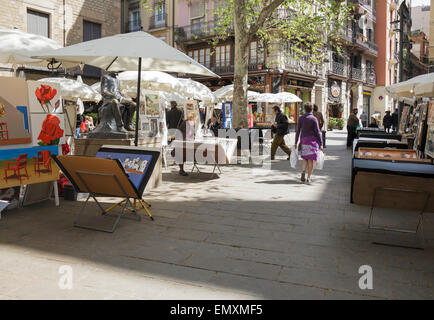 Künstler im Placa de Sant Josep Oriol im Barri Gotic, Barcelona, Katalonien, Spanien Stockfoto