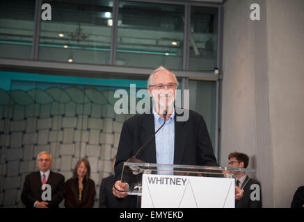 New York, New York, USA. 23. April 2015. Architekt Renzo Piano sprach auf einer Pressekonferenz am 23. April, die neue Heimat des 85-j hrige Whitney Museum of American Art einzuführen. Klavier baut der Architekt des neuen Museums, das in Manhattans ehemaligen Schlachthofviertel, jetzt eine schicke Ansammlung von Geschäften und Restaurants ist. Das Museum ist am Freitag, 1. Mai 2015 für das Publikum geöffnet. Bildnachweis: Terese Loeb Kreuzer/Alamy Live-Nachrichten Stockfoto