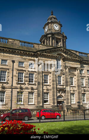 Großbritannien, England, Lancashire, Lancaster, Dalton-Platz, Rathaus Stockfoto