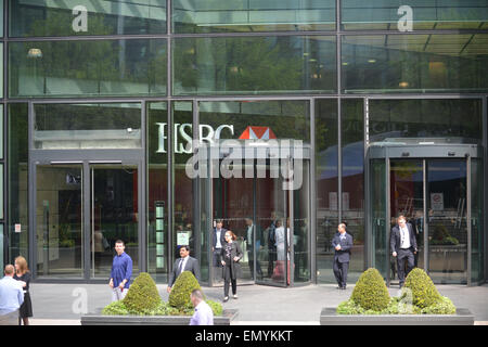 Canary Wharf, London, UK. 24. April 2015. HSBC Bank erwägt Umzug seinen Sitz aus dem Vereinigten Königreich. Bildnachweis: Matthew Chattle/Alamy Live-Nachrichten Stockfoto