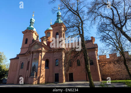 St.-Lorenz-Kirche, Petrin-Hügel, Prag, Tschechische Republik Stockfoto