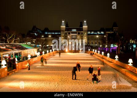 Eisbahn vor dem Rijksmuseum Stockfoto