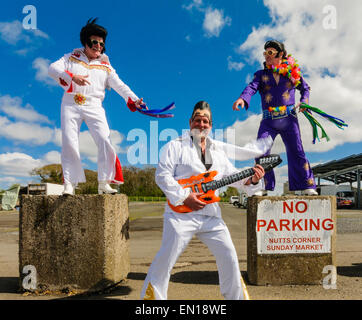 Nordirland. 25. April 2015 - aufdrehen "Weltweit größte Sammlung von über Elvis Look-a-Likes" Flops bei nur sechs. Bildnachweis: Stephen Barnes/Alamy Live-Nachrichten Stockfoto