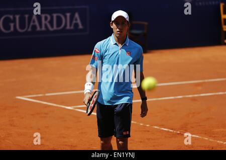 Barcelona, Spanien, 24. April 2015. 24. April 2015. Kei Nishikori (JPN) Tennis: Kei Nishikori Japans während Singls Viertelfinale Spiel gegen Roberto Bautista Agut von Spanien in Barcelona Open Banc Sabadell-Tennis-Turnier in der Real Club de Tenis de Barcelona in Barcelona, Spanien, 24. April 2015. © Mutsu Kawamori/AFLO/Alamy Live-Nachrichten Stockfoto