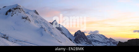 Sonnenuntergang Panorama - Massif De La Vanoise - Savoie - Frankreich Stockfoto