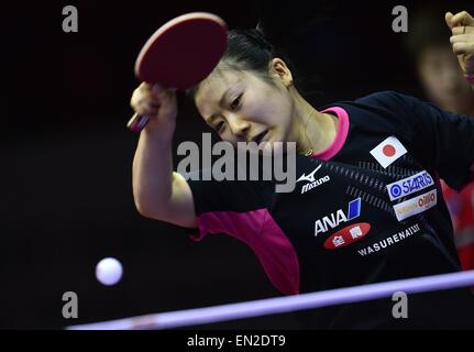 26. April 2015 - Suzhou, Peoples Republic Of China - Qoros World Table Tennis Suzhou 2015, japanische Spieler AI FUKUHARA während seines Trainings. Bildnachweis: Marcio Machado/ZUMA Draht/Alamy Live-Nachrichten Stockfoto