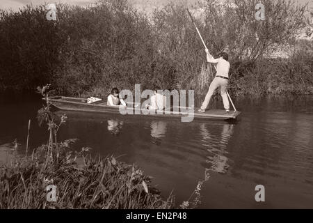 Ein Sommertag auf Grantchester Wiesen in der Nähe der University of Cambridge. 25. April 2015 Stockfoto