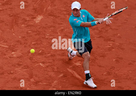 Barcelona. 26. April 2015. Japans Kei Nishikori kehrt ein Schuss im Finale gegen Spanien Pablo Andujar bei den ATP Barcelona Open Tennisturnier "Conde de Godo" in Barcelona, Spanien am 26. April 2015. Kei Nishikori schlagen Spaniens Pablo Andujar im Finale gegen seinen Titel zu verteidigen. Bildnachweis: Pau Barrena/Xinhua/Alamy Live-Nachrichten Stockfoto