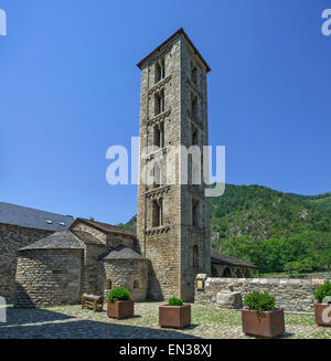 Kirche der Santa Eulàlia d'Erill-la-Vall, UNESCO-Weltkulturerbe, Vall de Boí, Erill la Vall, Katalonien, Spanien Stockfoto