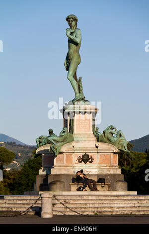 Italien, Florenz, Statue von David am Piazzale Michelangelo Stockfoto