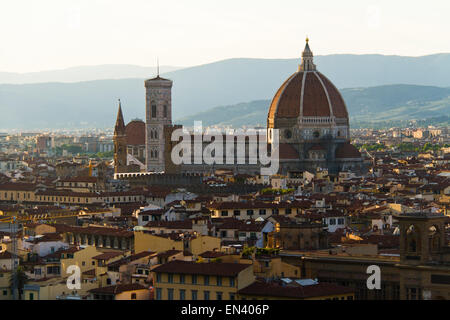 Italien, Ansicht von Florenz mit Basilika di Santa Maria del Fiore Stockfoto