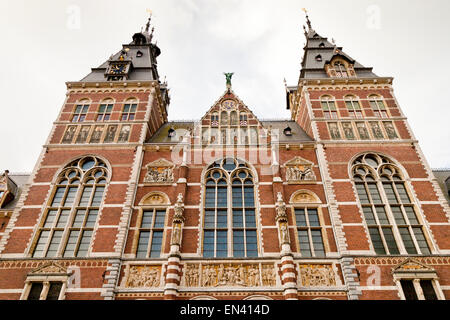 Die Fassade des Rijksmuseum Art Gallery und Museum in Amsterdam Holland die Niederlande Europa Stockfoto