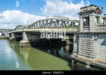 Rochester-Brücke über den Medway, Kent, England, UK Stockfoto