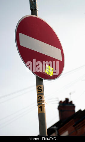 Anti-Stimmrecht Sticker rund um Moscheen in Leicester angezeigt. Stockfoto