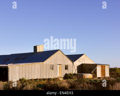 Historische Kinchega Woolshed im Kinchega-Nationalpark auf der Darling River, New South Wales, Australien. Stockfoto