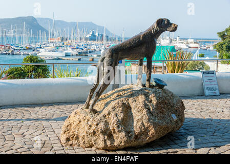 "Vollmatrosen, nur lästig' Hund Statue, Jubilee Square, Simon's Town (Simonstad), Cape Peninsula, Provinz Westkap, Südafrika Stockfoto