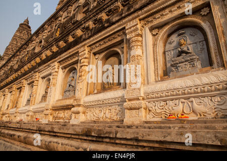 Detail des Frieses an der Mahabodhi-Tempel-Komplex in Bodhgaya Stockfoto