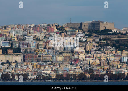 Blick auf Neapel von der Seeseite Stockfoto