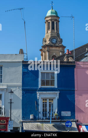 Portobello Road, Notting Hill, London, wie in dem Film "Notting Hill" zu sehen. Stockfoto