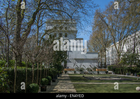 Anouska Hempel "Hempel" Zen-Garten, Craven Hill Gardens, Bayswater, London. "Notting Hill" film Hochzeitslocation. Stockfoto