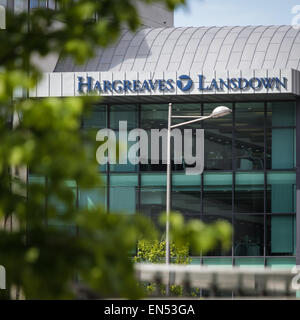 Eine allgemeine Übersicht der Hargreaves Lansdown zentrale Anker Road (A4). Stockfoto