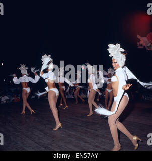 Ein Abend Im Nachtclub Tropicana, Havanna, Kuba 1980er Jahre. Ein Abend im Nachtclub Tropicana, Havanna, Kuba der 1980er Jahre. Stockfoto