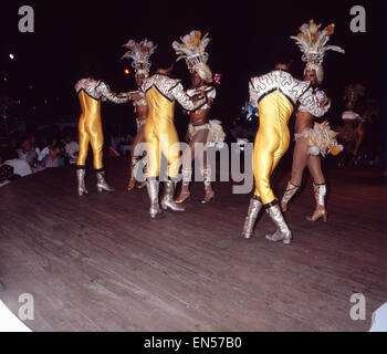 Ein Abend Im Nachtclub Tropicana, Havanna, Kuba 1980er Jahre. Ein Abend im Nachtclub Tropicana, Havanna, Kuba der 1980er Jahre. Stockfoto