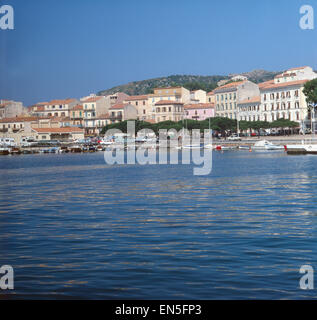 Urlaub in Nordsardinien Auf der Insel Maddalena, Italien 1970er Jahre. Urlaub im Norden Sardiniens auf der Insel Maddalena, es Stockfoto