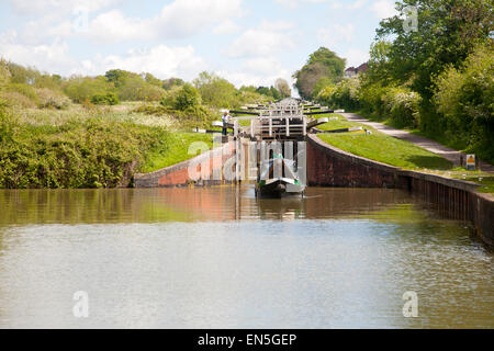 Caen Hill Flug der Verriegelungen auf dem Kennet und Avon Kanal Devizes, Wiltshire, England Stockfoto