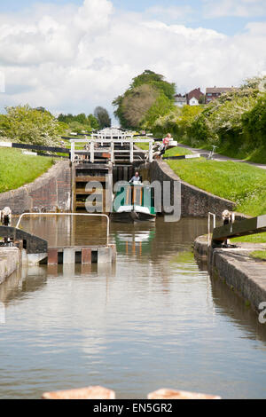 Caen Hill Flug der Verriegelungen auf dem Kennet und Avon Kanal Devizes, Wiltshire, England Stockfoto