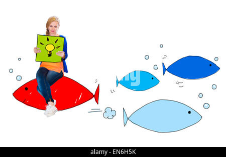 Frau mit Symbol Glühbirne und Individualität Konzept Stockfoto