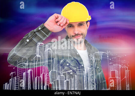 Zusammengesetztes Bild des Lächelns Handyman Holding Helm Stockfoto