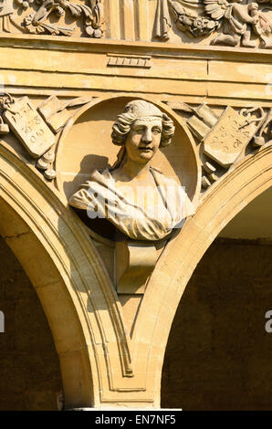 Steinarbeiten Detail, St Johns College, Universität Oxford, Oxford, Großbritannien Stockfoto