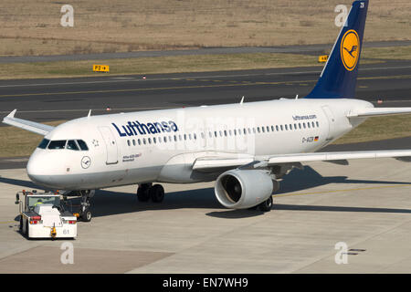 Lufthansa Airbus A320-200 "Norderstedt" Düsseldorf International Airport Deutschland Stockfoto