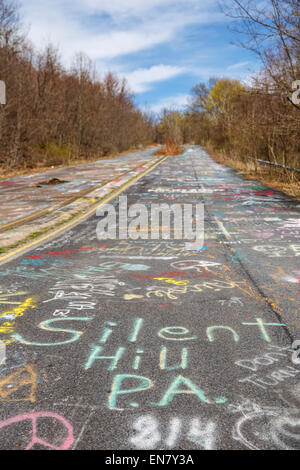 Alten Route 61 oder Graffiti-Autobahn in Centralia, Pennsylvania, wo ein Bergwerk-Feuer, das im Jahre 1962 begann bis zum heutigen Tag brennt weiter. Stockfoto