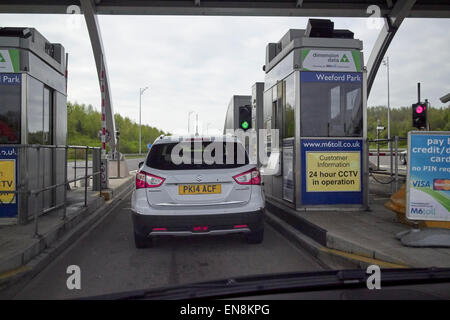 Annäherung an M6 mautpflichtigen Straße stand Autobahn England uk Stockfoto